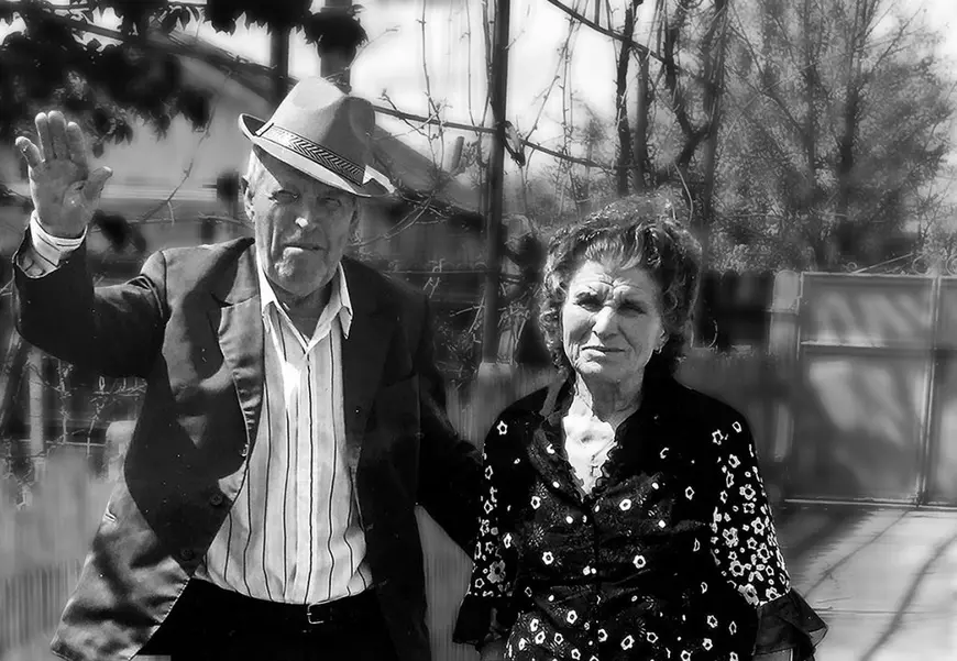 7 superlecturi de weekend. Frauda grosolană la examenele viitorilor piloţi şi reclama de peste 1 milion de euro a Primăriei Capitalei pentru a promova un spital construit cu risipă uriaşă