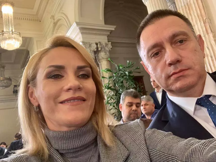 Cum s-a văzut „confruntarea” Iohannis - Dăncilă de la distanță: dezbatere plictisitoare, răspunsuri arogante vs. anduranță, gafe și victimizare