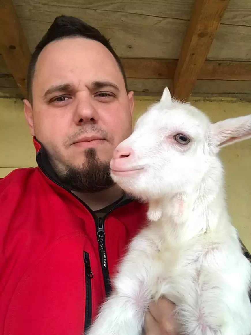 Gospodari fără pereche. Artiști din domenii diferite au dat zarva orașului pe liniștea satului