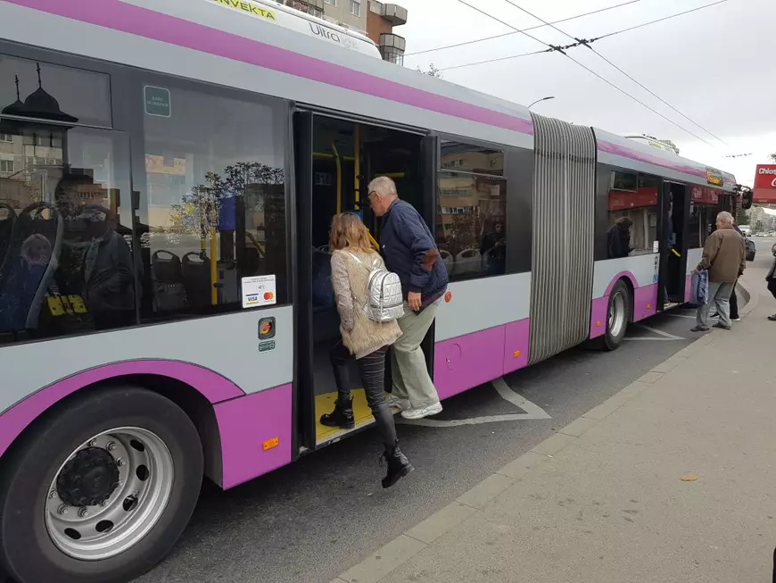 Șapte lucruri la care Clujul „bate” Capitala. Cum se simte o bucureșteancă get-beget în inima Ardealului