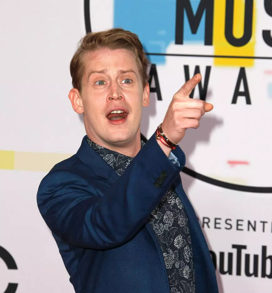 Staruri care au cunoscut succesul la vârste fragede, după care au dispărut din lumina reflectoarelor