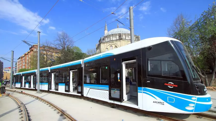 Ca să dea turcilor contractul cu tramvaie de 160 de milioane de euro, Primăria București a ignorat 6 nereguli sesizate de Agenția Națională pentru Achiziții Publice!