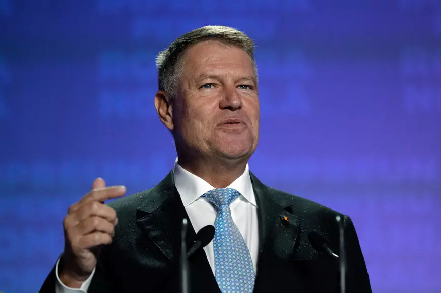 Mediafax: Doar opt persoane la dezbaterea cu Klaus Iohannis de marți. ”Va fi o discuție deschisă, așezată”