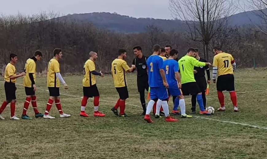 Autogol de Guinness Book în România: echipa unui primar din Prahova și-a dat autogol după cinci secunde într-un meci de fotbal din Liga 6. ”A fost uluială totală”