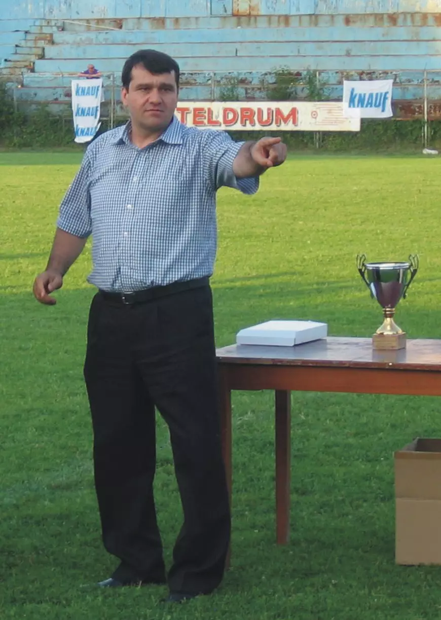 Un primar din Teleorman a retras echipa de fotbal din campionatul județean din cauză că un jucător a înjurat PSD!