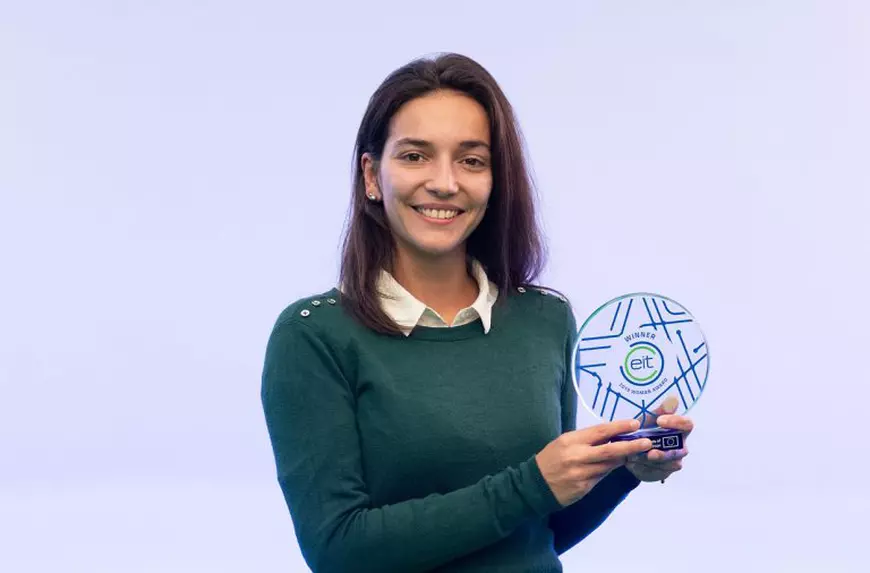 Revolta femeilor europene care reinventează tehnologia: “Abia aştept să nu mai fie nevoie de o categorie specială de premii pentru femeile antreprenoare!”