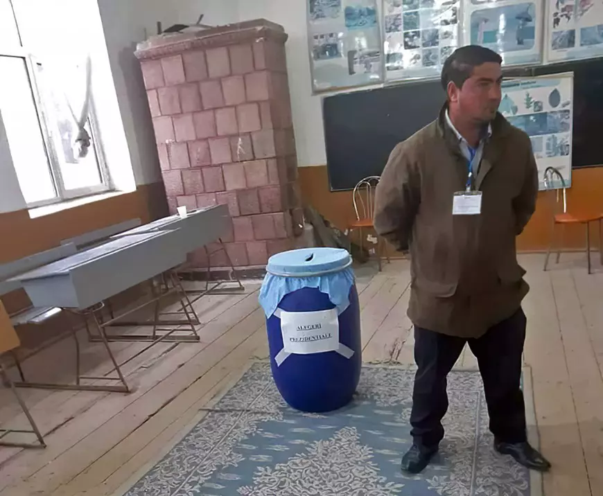 Votul electronic, un vis de un miliard de euro în ţara în care încă se votează în butoaie de murături. INTERVIU cu şeful AEP: „În 2020 vom decide ce sistem alegem - internet sau maşini electronice, ca în SUA”