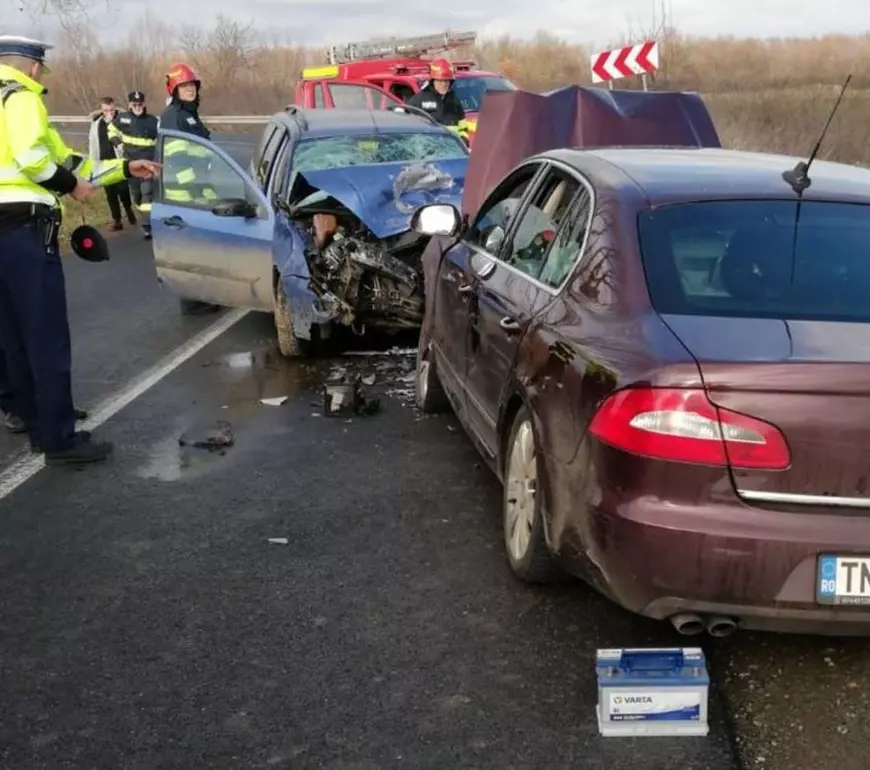 Tragedii în ziua de Crăciun: Opt morți și 15 răniți în șase accidente