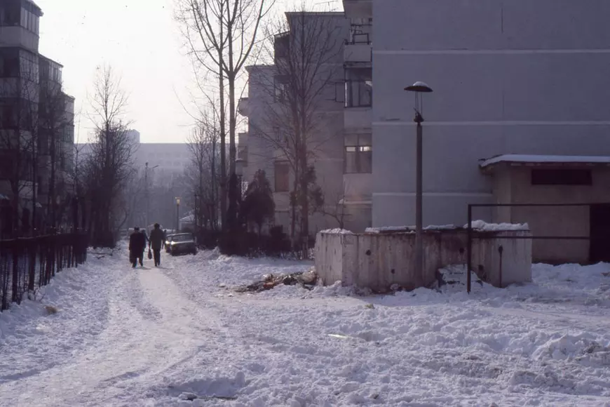 Cum s-a văzut Revoluţia în 1989 la jurnalele de ştiri din SUA: povestea americanului cu o logodnică în România, în spatele Cortinei de Fier