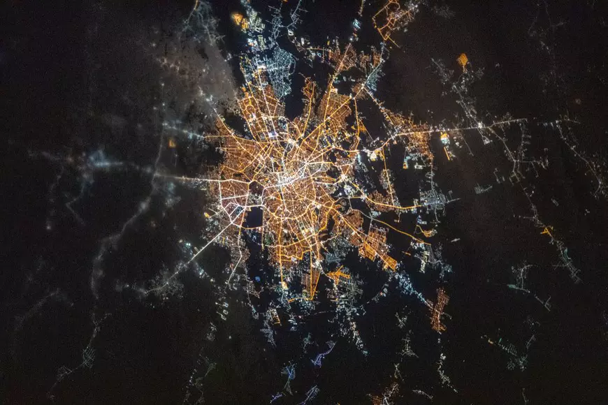 Cum arată Bucureștiul văzut din spațiu noaptea