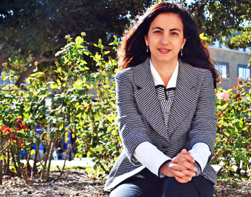Un medic român educat în SUA, prodecan în California și supraspecializat în cancerul la creier, se chinuie de 12 luni să-și echivaleze studiile în România!