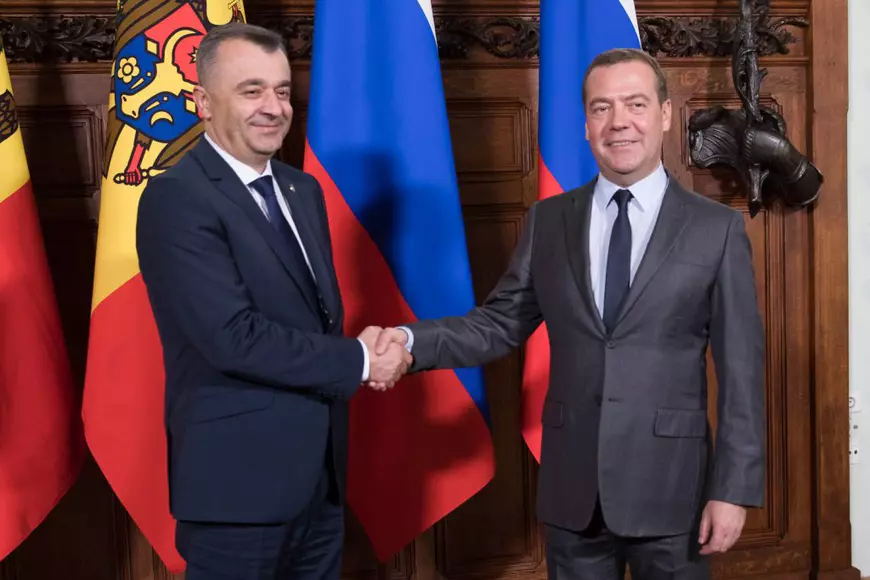 Premierul Republicii Moldova în primul său interviu pentru presa din România: „Suntem o țară mică, afectată de exod și dezbinare socială”