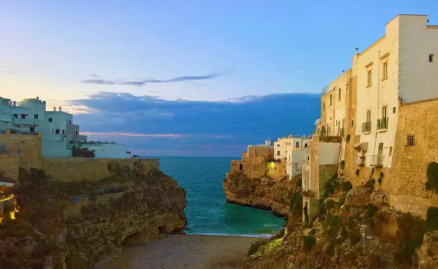 Bari și Polignano a Mare, două dintre perlele regiunii Puglia (PUBLICITATE)