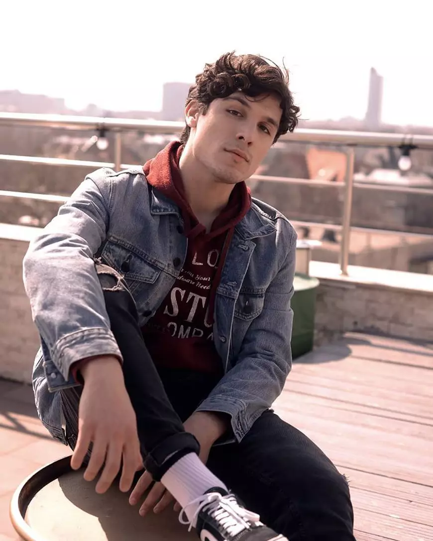 Moș Crăciun l-a ocolit pe Mark Stam în copilărie. „Eram deja mare și nu am mai apucat să primesc cadouri”