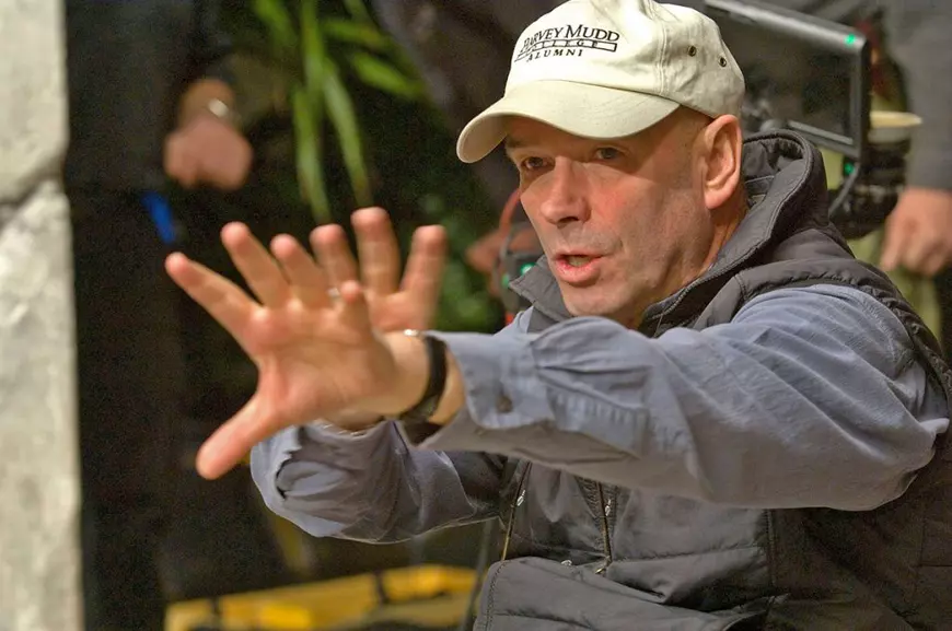 Martin Campbell, pe platoul de filmare de la Casino Royale (2006) 