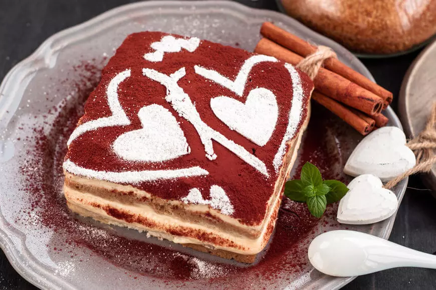 Tiramisu cu inimioare