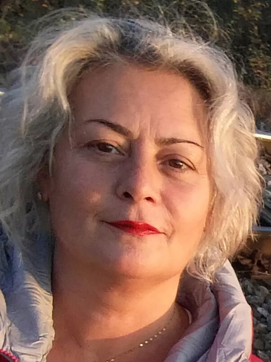 La Spitalul Municipal Câmpia Turzii, echipamentele de laborator ruginite sunt folosite zilnic, dar sunt ascunse la controale. O asistentă medicală a avut curajul să facă totul public