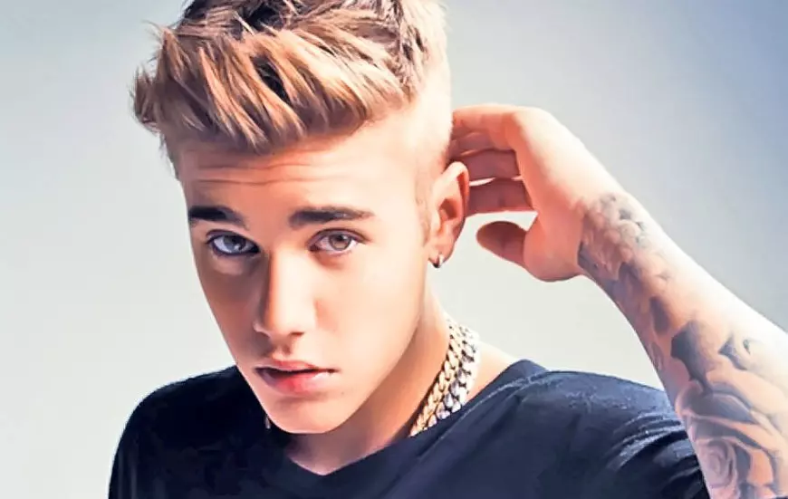 Cum a făcut Justin Bieber 20 de milioane de dolari în prima zi a noului an