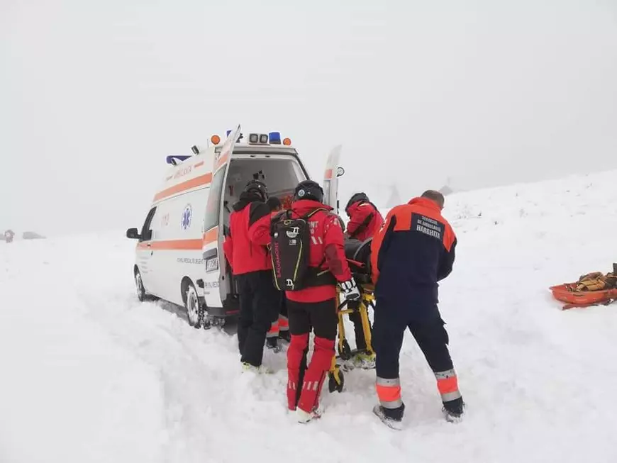 Salvamontiștii anunță 100 de accidente petrecute pe munte în doar 24 de ore. Care sunt recomandările