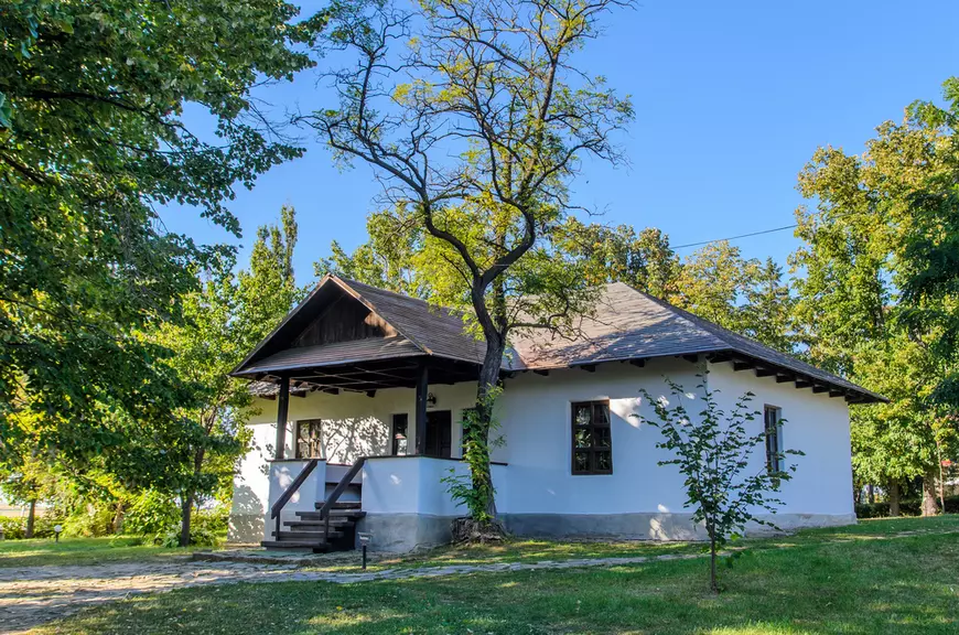 Casa memorială Mihai Eminescu - sat Ipotești, jud Botoșani