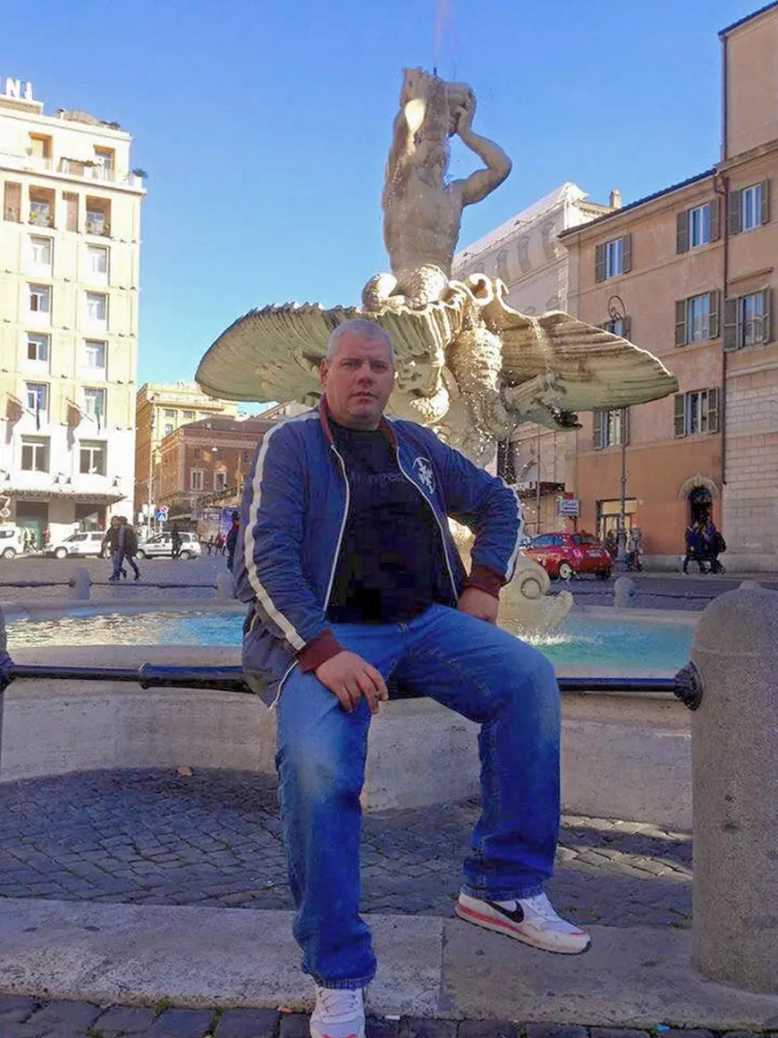 Fabuloasa poveste a românului care a lucrat acasă la regizorul Franco Zeffirelli. “Maestrul avea un suflet incredibil, avea grijă de mulți oameni. Și de câini”