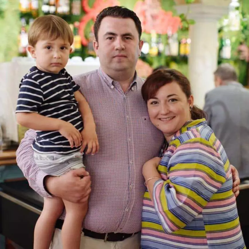 Ecaterina Ladin nu a renunțat la Fierbinți nici pe timpul pandemiei. „Niciodată nu am avut o perioadă în care să stăm așa toți 3”