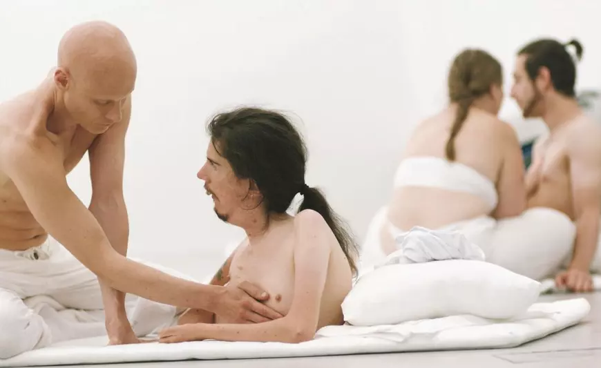 Adina Pintilie face un nou film cu potențial de controversă, după ce a luat Ursul de Aur cu “Nu mă atinge-mă”