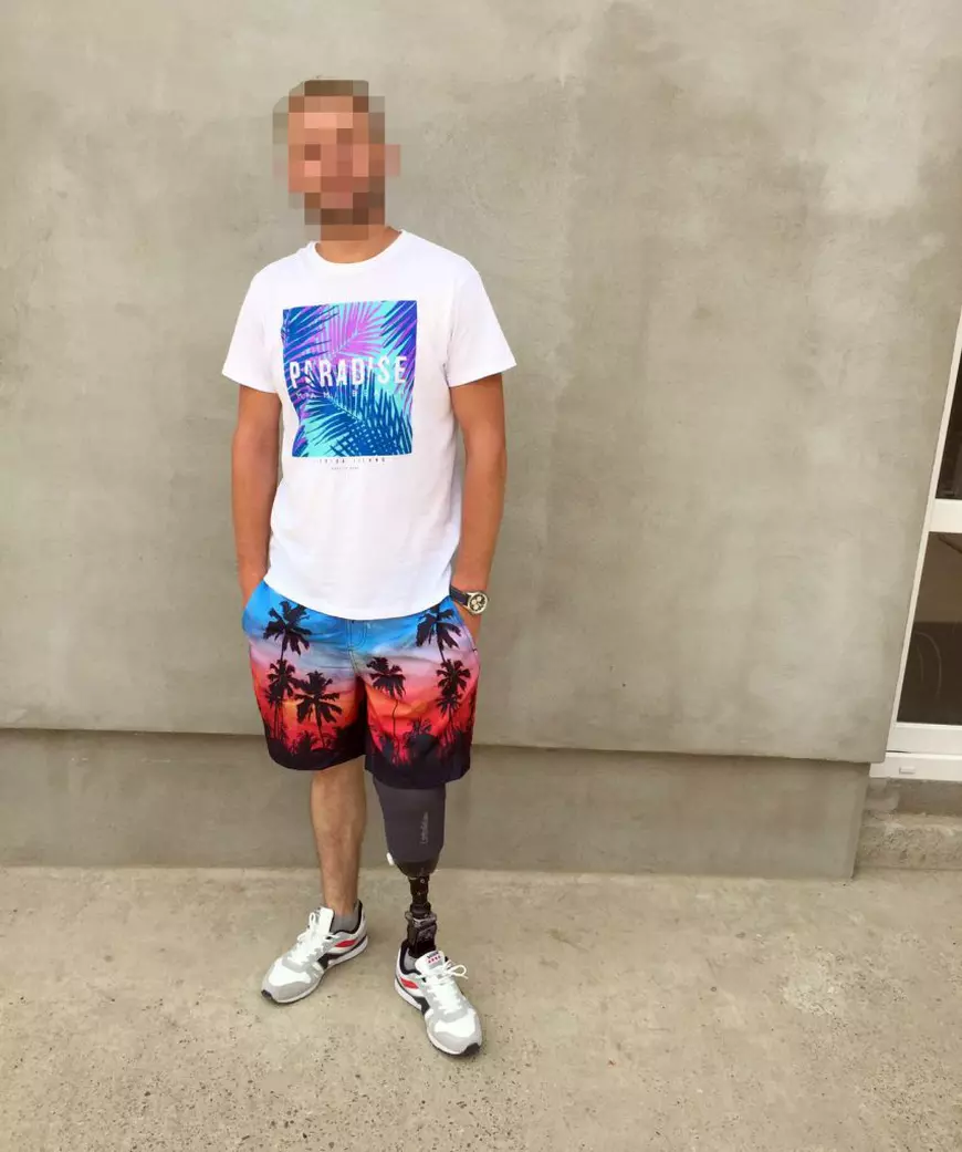 2 milioane de lire despăgubire pentru un muncitor din Neamț care a rămas fără un picior într-o fabrică din Londra. Cum l-a ajutat un avocat român