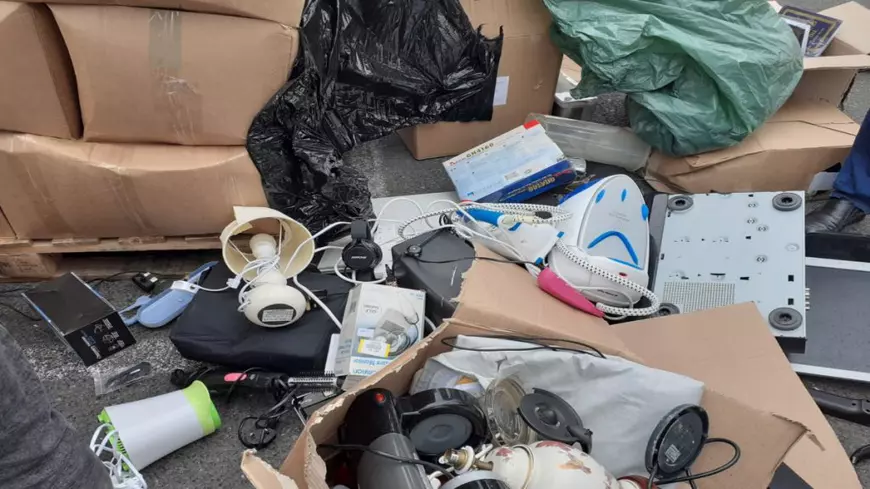 Ce conțin deșeurile sosite în Portul Constanța Sud Agigea. Procurorul de caz: „România va fi invadată de gunoaie”