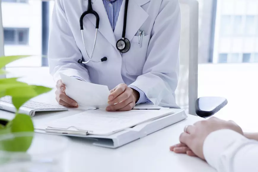 Psihologii din spitalele de psihiatrie din România. ”Sistemul românesc e cel european din anii ‘20, e ca o muscă prinsă-n chihlimbar”