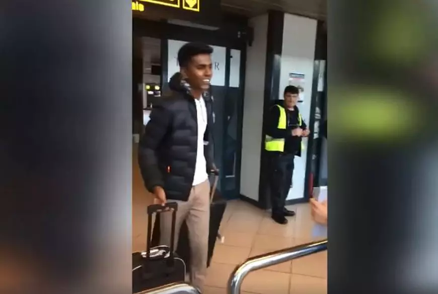 Un al treilea muncitor din Sri Lanka a ajuns în Ditrău. Patronul brutăriei: „Este încântat că a venit să lucreze în România”