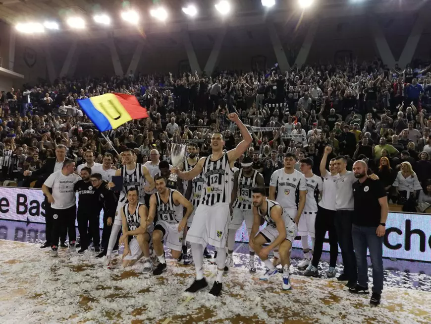 U Cluj a câștigat Cupa României la baschet masculin. Au cucerit patru cupe din ultimele cinci!