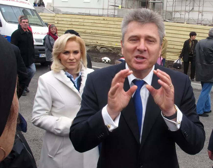 Pandele vrea să cumpere autobuze cu 15.000 de euro bucata: “Nu avem banii Bucureștiului. Le reparăm, le vopsim, nu băgăm mai mult de 5.000 de euro în fiecare”