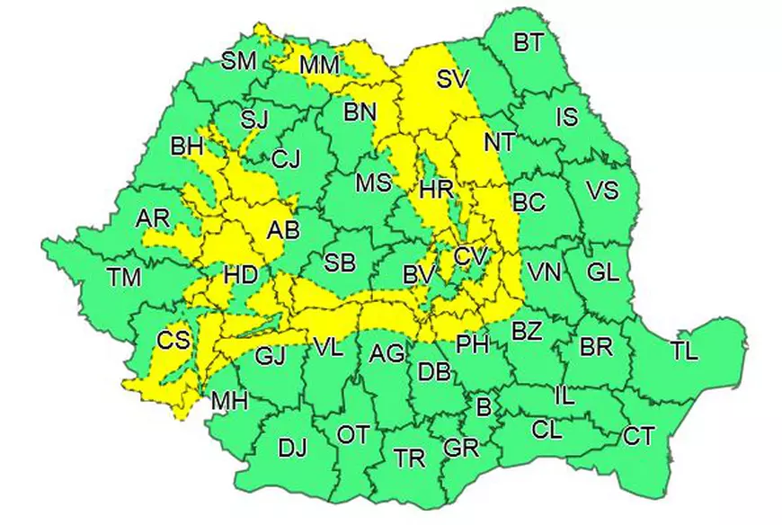 Alertă de vreme severă în toată țara. Mai multe județe, vizate de cod roșu