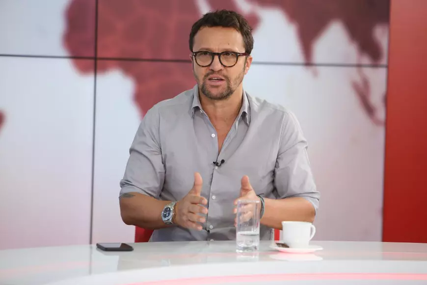 Dorian Boguță a dezvăluit secretul prieteniei dintre el și Dragoș Bucur. «Nici unul dintre noi nu se atinge de bani»