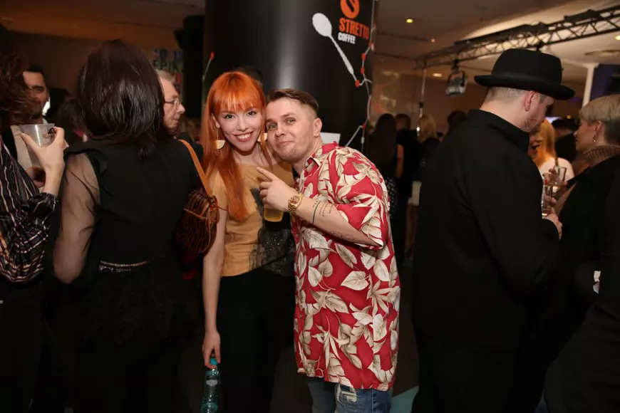 Actrițele din «Vlad» dau din casă: sunt nevoite să înfrunte temperaturi joase în ținute sumare, de dragul serialului. «Se întâmplă să fie iarnă și să filmăm în sandale»