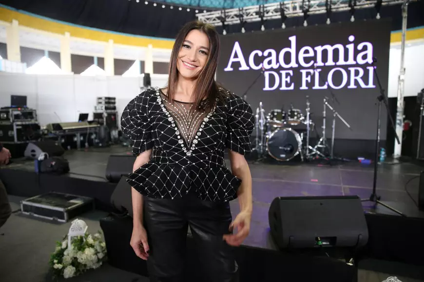 Claudiei Pătrășcanu îi este teamă că fostul soț își va folosi influența pentru a căpăta custodia celor doi copii. „Când primești tot felul de amenințări, intimidări, te gândești la ce e mai rău”