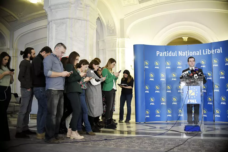 Ministrul Muncii spune că sistemul public de pensii nu este echitabil. 7 exemple de inechități în România, stabilite chiar de stat, prin lege