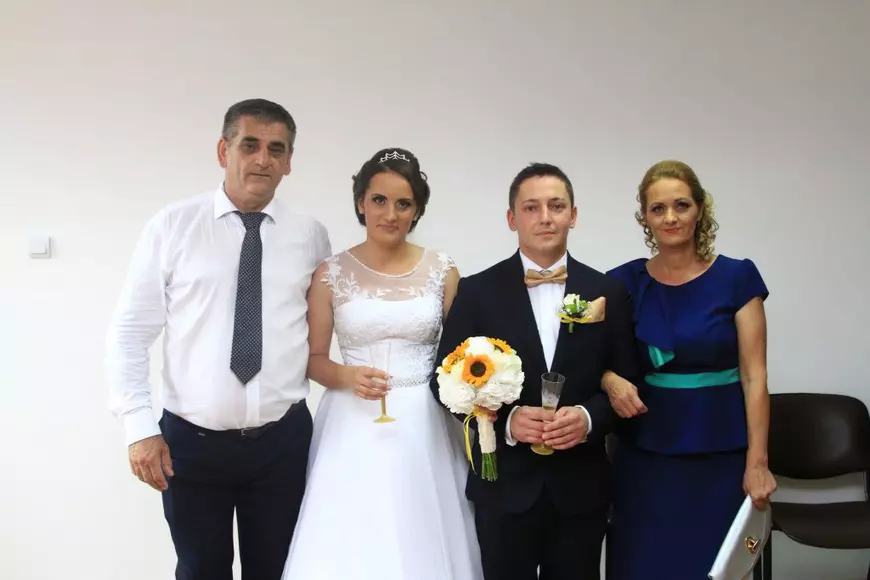 Rămas în funcție după o condamnare penală definitivă, primarul unei comune îi jignește pe cetățenii care îl critică: “Ești un prăpădit, un zero pentru mine”