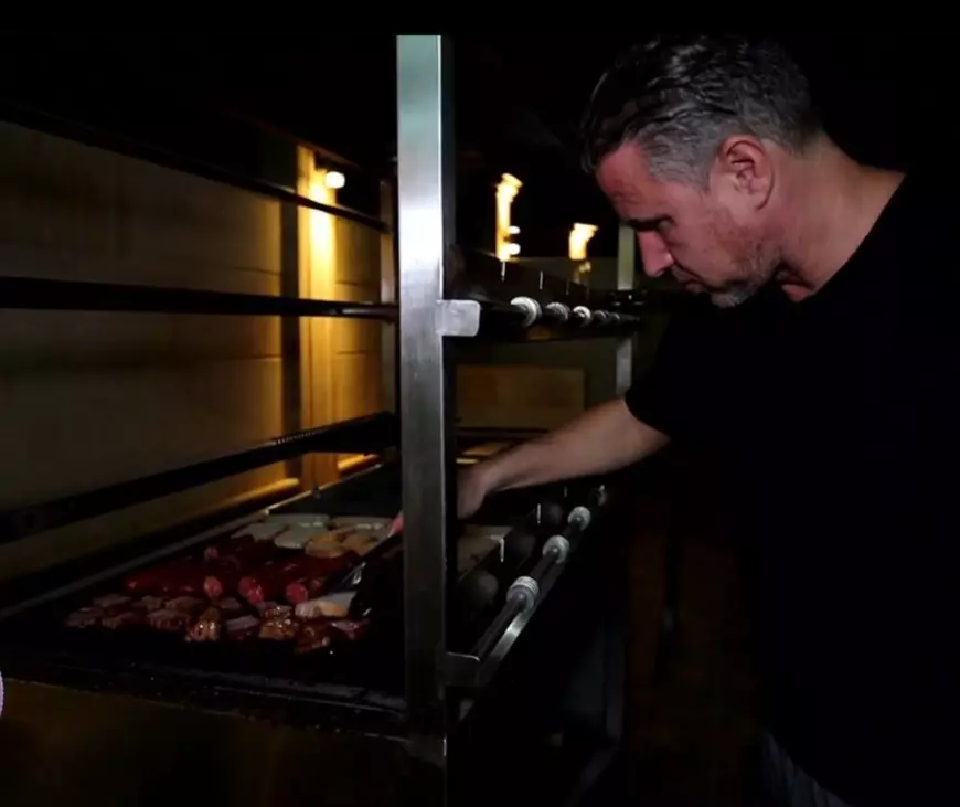 Reghecampf nu pleacă din Dubai, chiar dacă primește oferte bune: “Vreau să trăiesc și să mă distrez!”