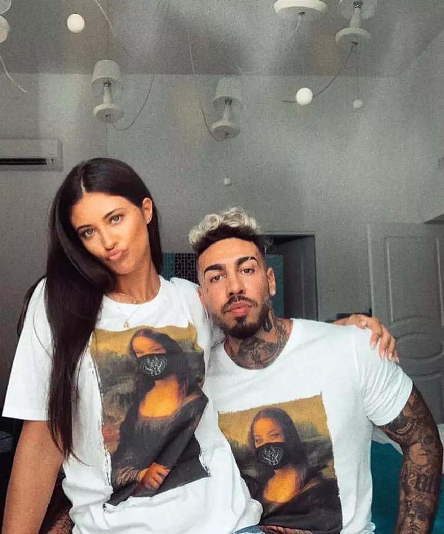 Alex Velea a compus o manea cu versuri îndrăznețe pentru Antonia.  „Îți iau haine de designer, dar te vreau în tanga”