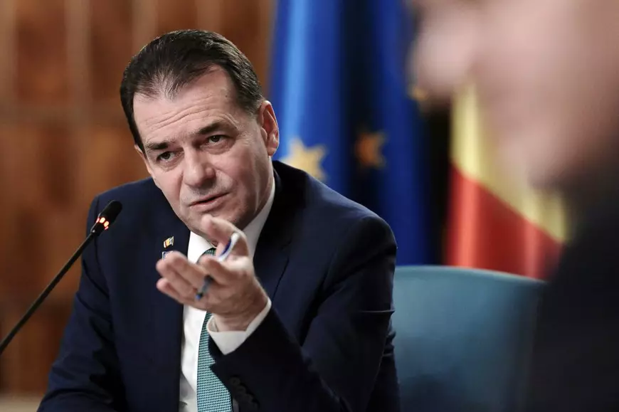 WHO'S HOT, WHO'S NOT | Iubirea pentru animale a lui Derrick Nnadi vs ordonanțele la foc continuu ale guvernului Orban