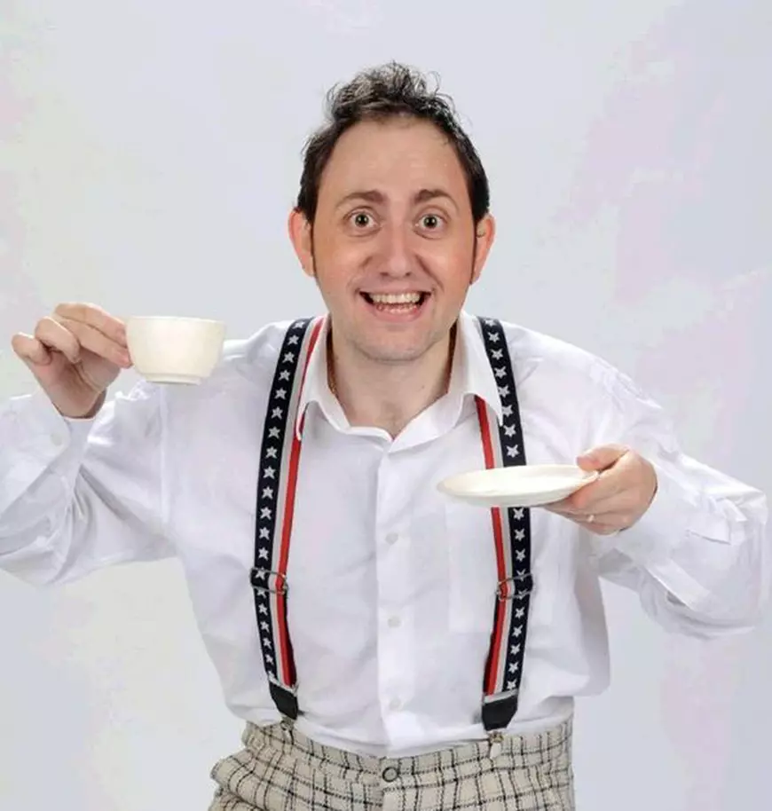 Nae Alexandru, unul dintre cei mai tineri supraviețuitori ai cutremurului din '77. Salvatorii l-au găsit sub dărâmături în brațele bunicii moarte!