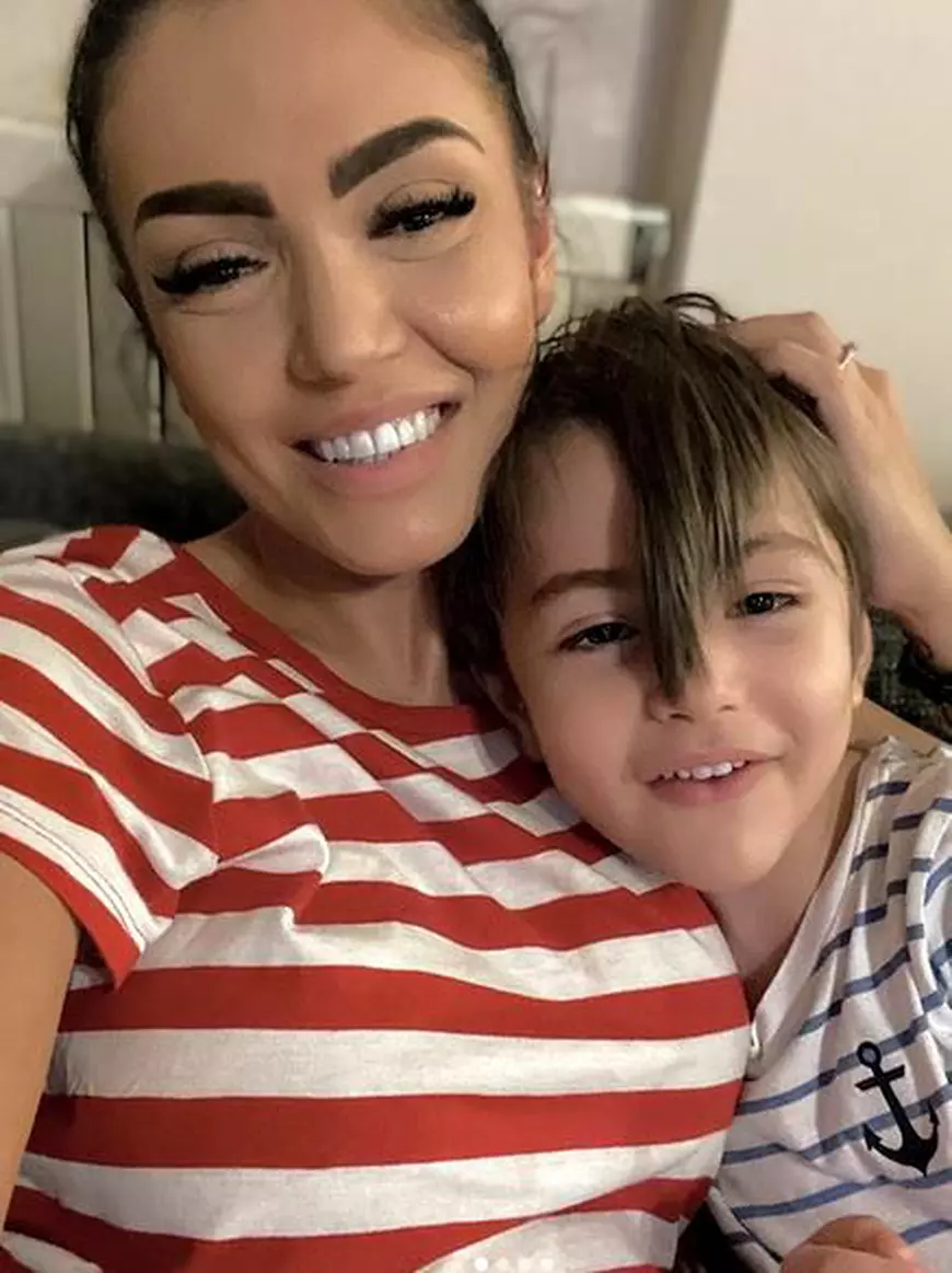 Andreea Mantea se află în Turcia împreună cu fiul ei. Ce decizie a luat vedeta din cauza pandemiei de coronavirus. ”L-am retras pe David de la grădiniță”