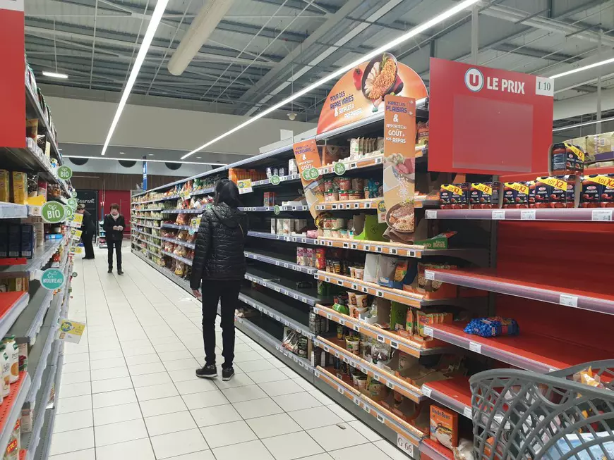 Jurnalul incredibil al unei românce din Franța: “Într-o săptămână am trecut de la seri dansante la izolare. Suntem recunoscători ziariștilor că ne țineți conectați”