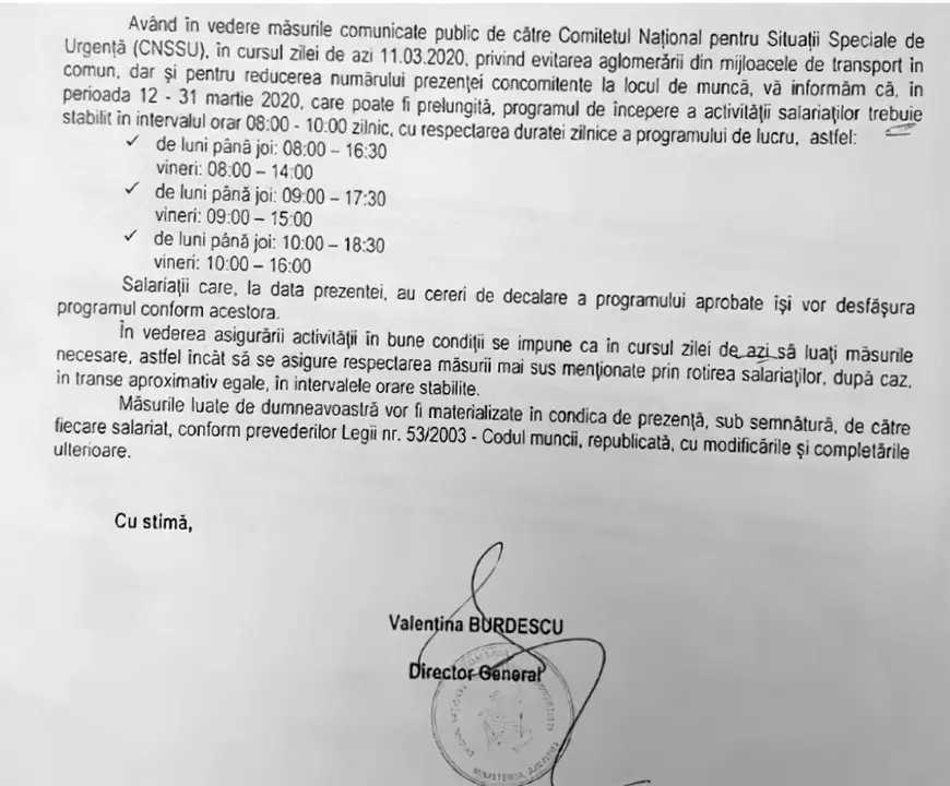 În plină criză coronavirus, Registrul Comerțului prelungește programul angajaților. Oamenii se expun la cozi pentru că sistemul online nu funcționează