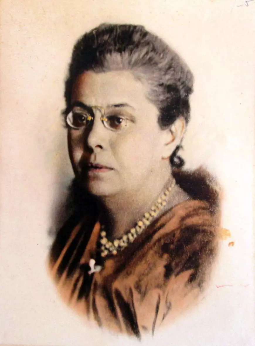 Bucura Dumbravă, vârful cu nume de fată din Munţii Bucegi. Cum a ajuns să fie botezat în cinstea unei  străine, dar care a iubit enorm România