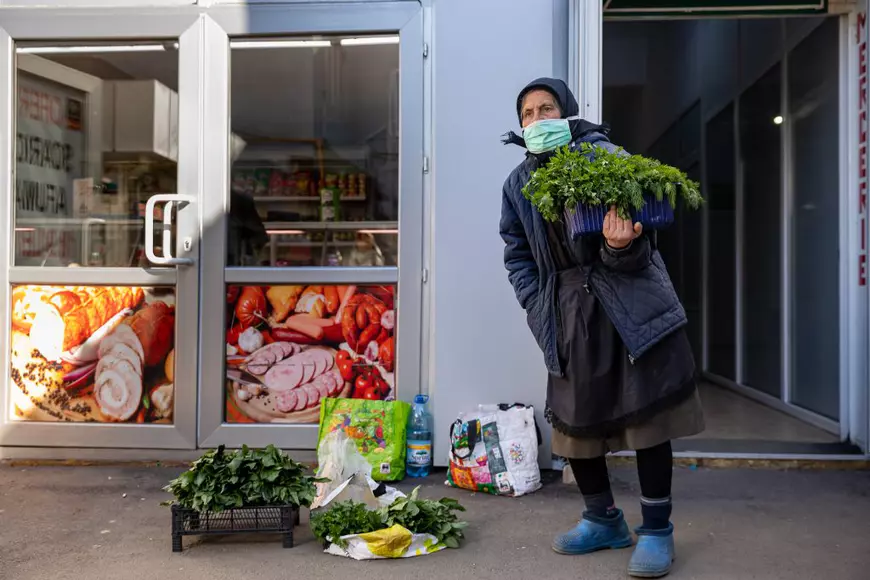 Bucureşti, extremă urgenţă: “De ce să stau în casă? Ce, e război?”