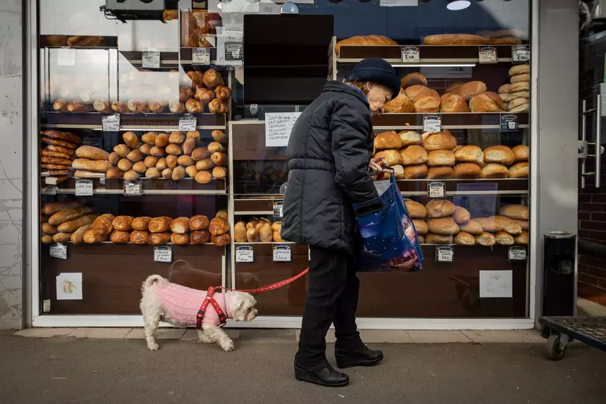 Bucureşti, extremă urgenţă: “De ce să stau în casă? Ce, e război?”