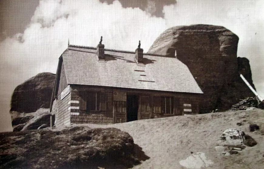 Bucura Dumbravă, vârful cu nume de fată din Munţii Bucegi. Cum a ajuns să fie botezat în cinstea unei  străine, dar care a iubit enorm România